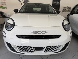 FIAT 600 HYBRID 1.2 110CV AUTOMATICA